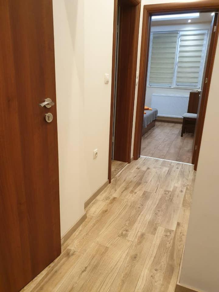 Luxury 2 Bedroom,2 Bathroom Apart ,Free Parking Plovdiv Kültér fotó